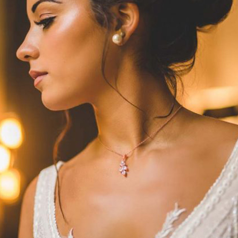 Rijnstenen hanger met ketting  - Body Jewelry For Backless Dress recensie en prijs