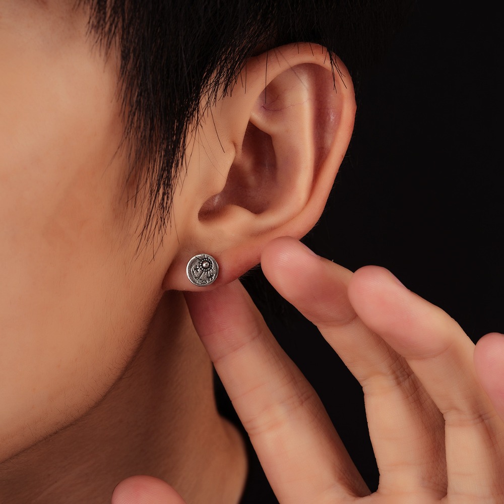 1 paar Indian Eagle Stud Oorbe - Body Jewelry Indian recensie en prijs